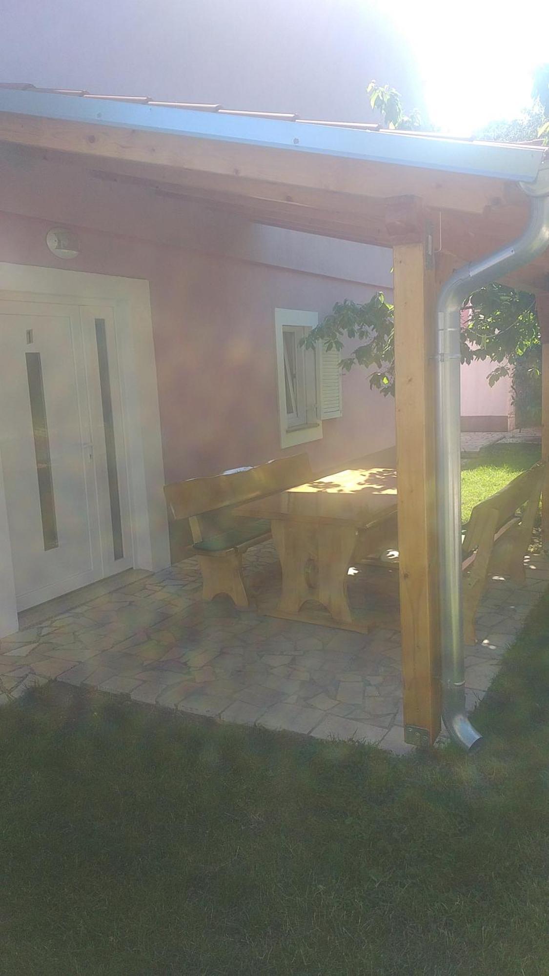 Jan 1 Apartman Póla Kültér fotó