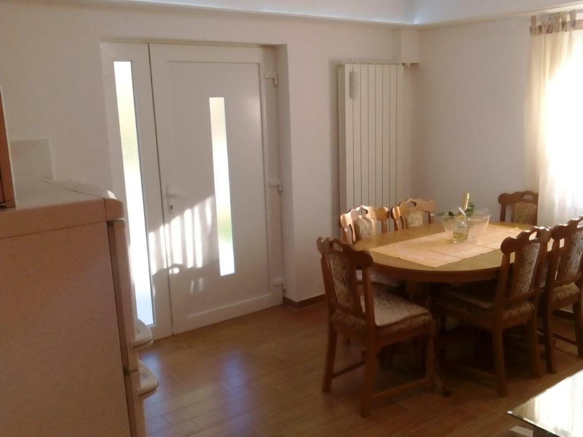 Jan 1 Apartman Póla Kültér fotó