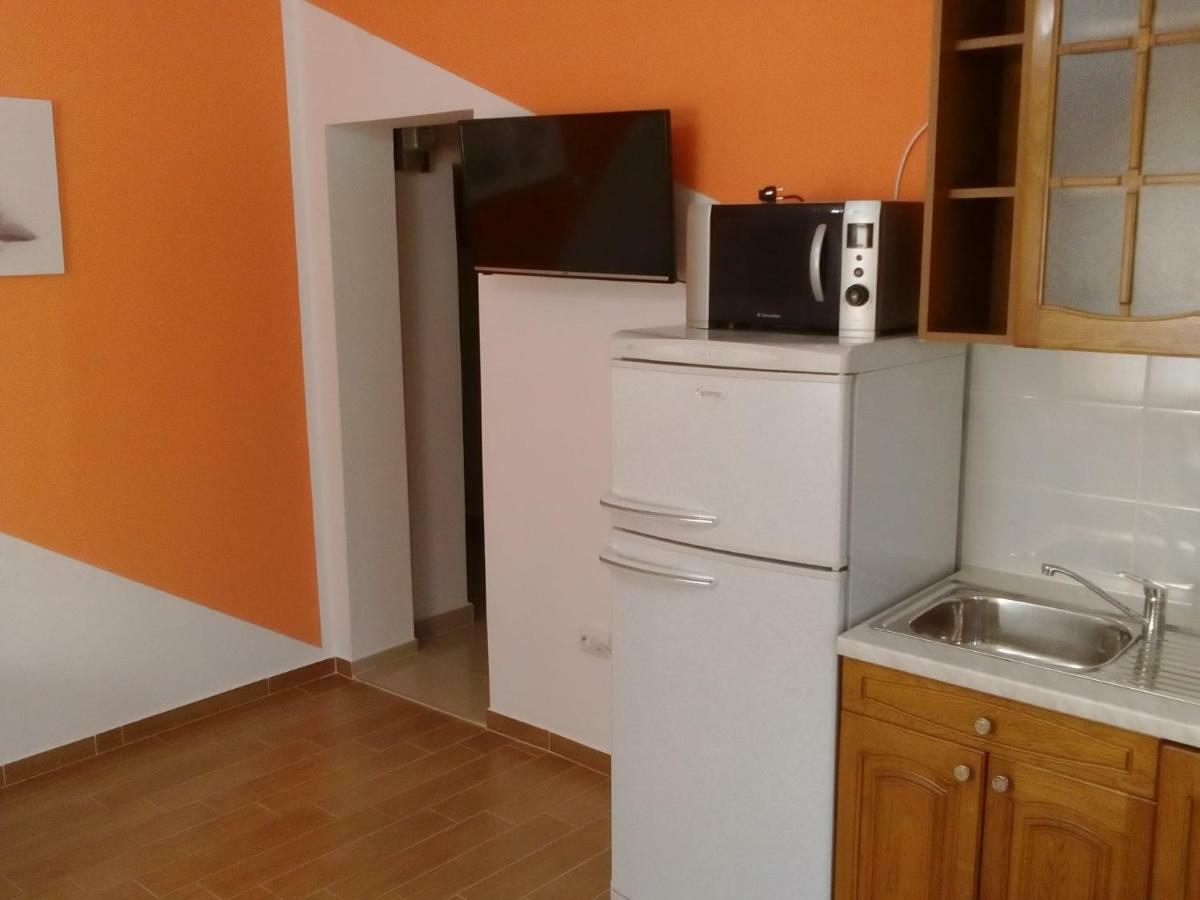 Jan 1 Apartman Póla Kültér fotó